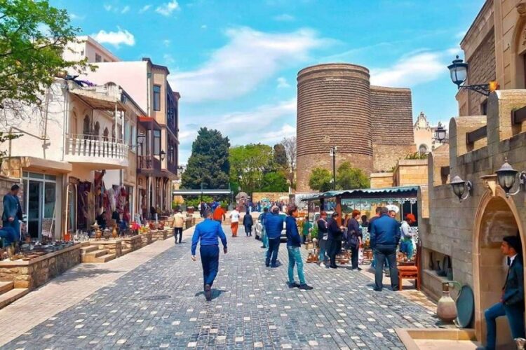 новость 03-04-2023 Азербайджан отменил ковидные ограничения, спрос к направлению вырос