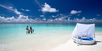 новость 14-04-2023 В январе-марте Мальдивы посетили более 65 000 российских туристов