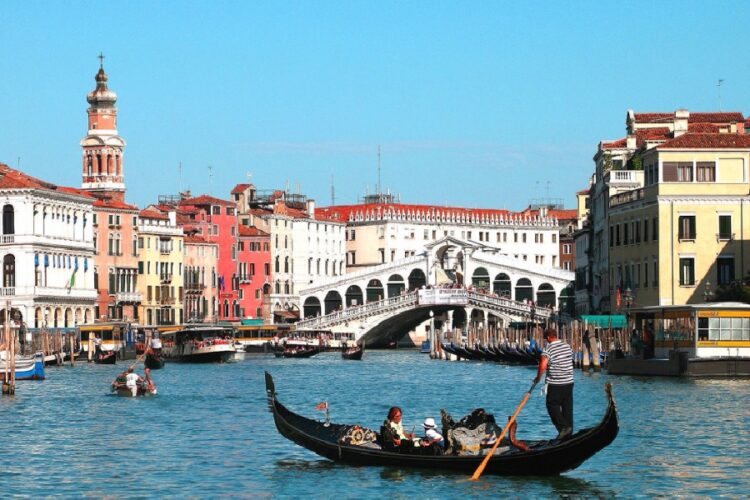 новость 24-04-2023 Спрос на премиальные туристические продукты начал расти