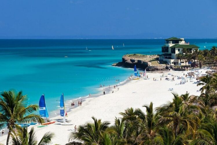 новость 28-05-2023 Библио-Глобус начал продавать туры на Кубу