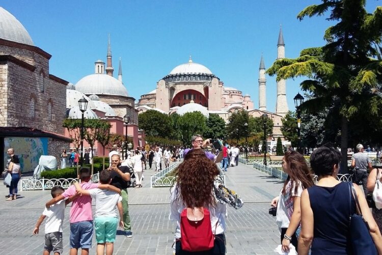 новость 28-05-2023 В конце месяца стоимость туров в Турцию снизилась