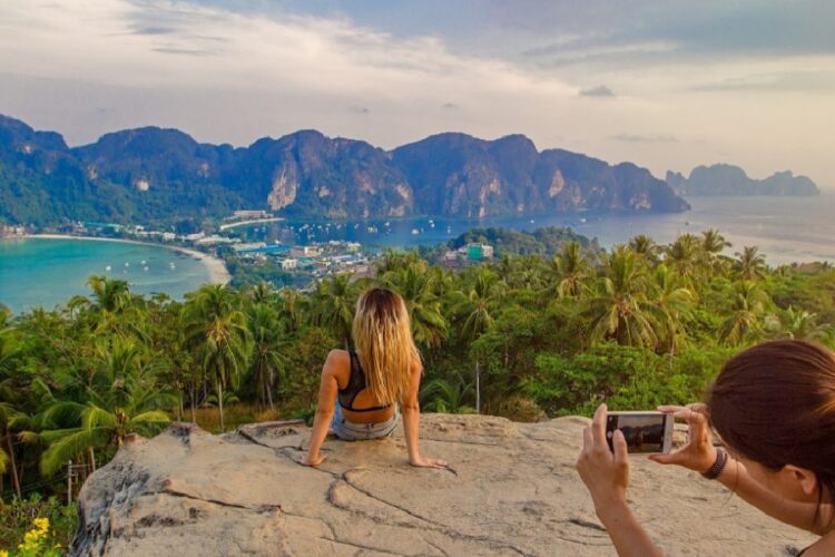 новость 23-05-2023 Российский турпоток в Таиланд в апреле превысил 115 500 человек