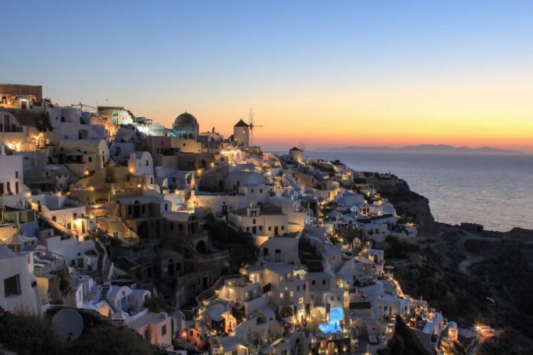 новость 05-05-2023 Продажи туров в Грецию растут, - сообщают туристические операторы