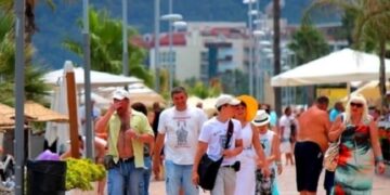новость 26-06-2023 Российских туристов в Турции становится меньше