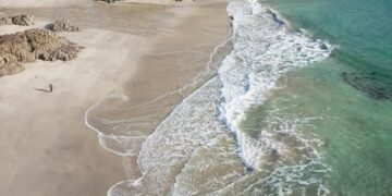 новость 07-06-2023 Зыбучий песок на популярном британском пляже