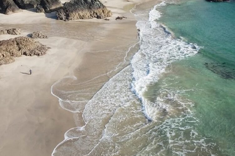 новость 07-06-2023 Зыбучий песок на популярном британском пляже