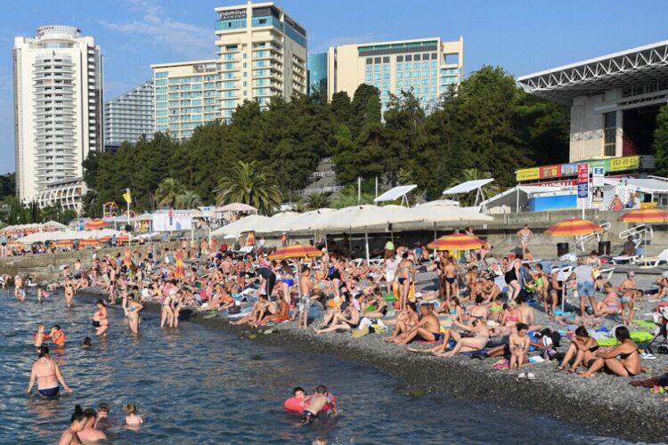 новость 26-06-2023 На российских курортах становится теплее, их популярность растет