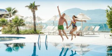 новость 28-06-2023 Российский туристический поток в Турцию вырос на 77,5%