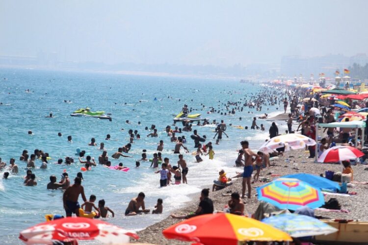 новость 28-07-2023 Туризм Турции в затруднительной ситуации: отели не могут снизить цены