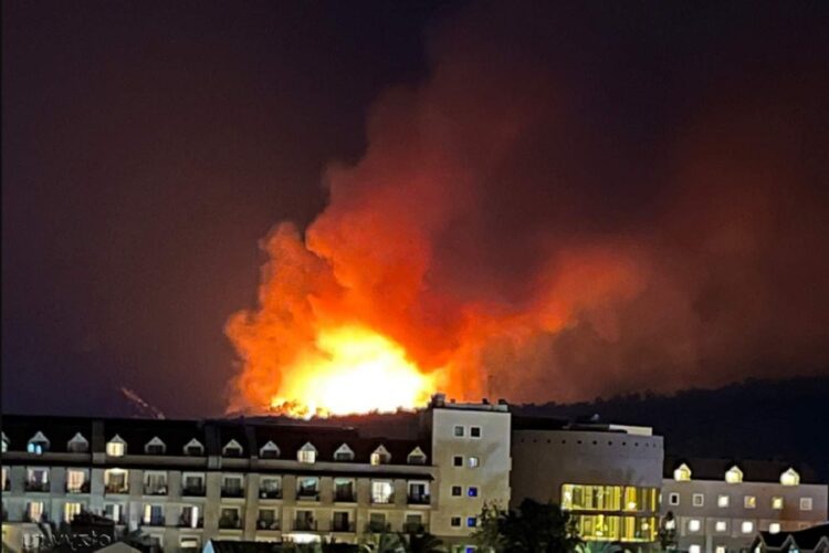 новость 27-07-2023 СМИ Турции заявили о трех возгораниях лесных массивов