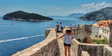 новость 14-07-2023 Почему российские туристы разочаровались Хорватией?