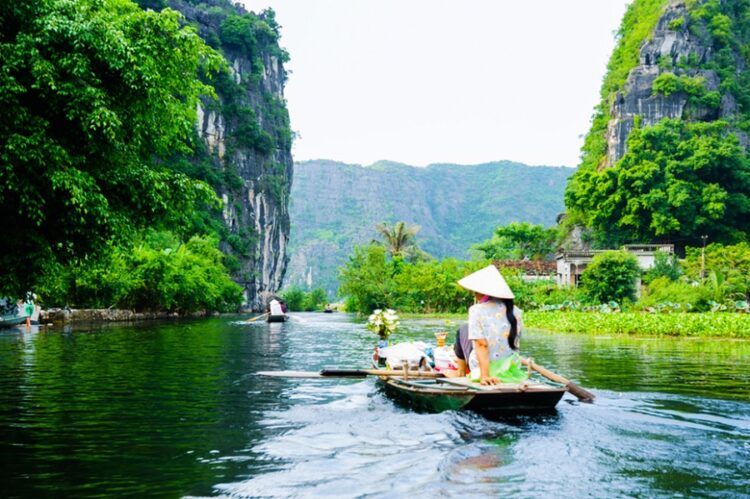 новость 17-08-2023 У Эмботис Холидейз появились новые туры во Вьетнам