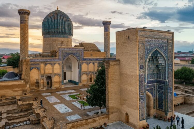 новость 25-09-2023 По результатам года Самаркандскую область посетят 150 000 российских туристов