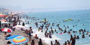 новость 05-10-2023 Число туристических прибытий из России в Анталью снизилось