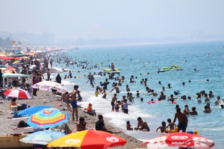 новость 05-10-2023 Число туристических прибытий из России в Анталью снизилось