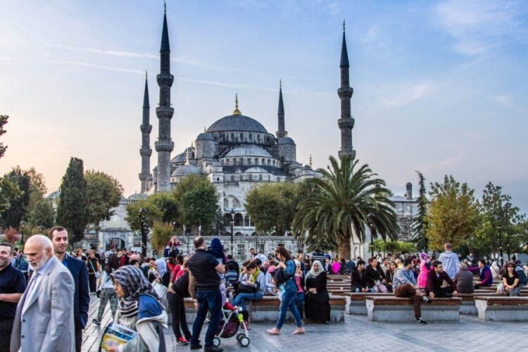 новость 28-12-2023 Российский турпоток в Турцию превысит 6,3 миллиона туристов