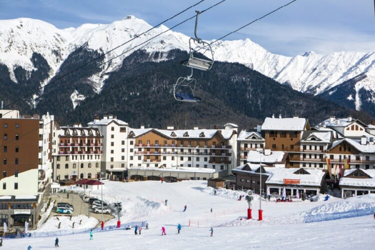 новость 11-12-2023 По результатам года Красную Поляну посетит 1 миллион 300 тысяч туристов