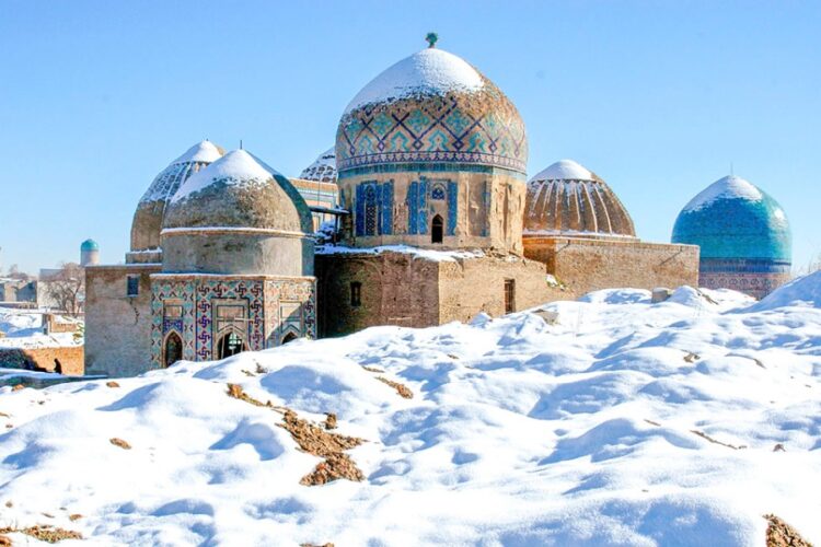 новость 08-12-2023 Продажи новогодних туров в Узбекистан выросли