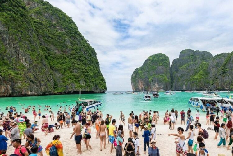 новость 14-12-2023 Российский турпоток в Таиланд превысил отметку в 1,3 миллиона человек