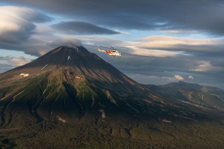 новость 29-12-2023 Вертолетные экскурсии на Камчатку подорожают на 25%