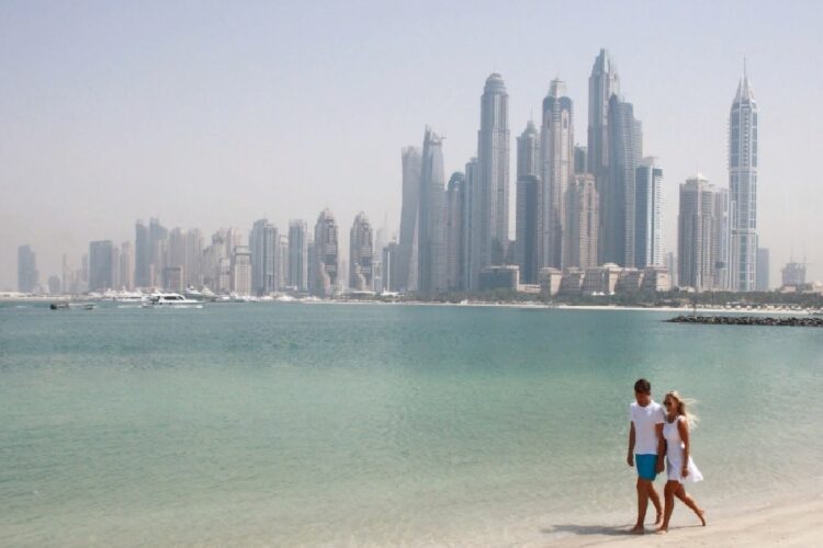 новость 08-01-2024 На сайтах бронирования появились недорогие туры в Эмираты