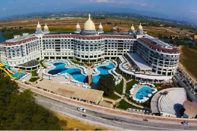 новость 11-01-2024 Российским туристам достанется больше мест в отелях Турции