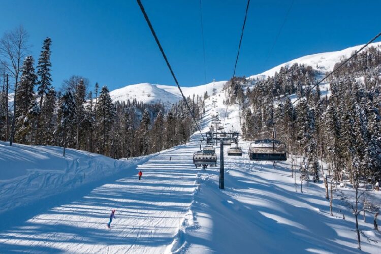 новость 19-01-2024 Организованный туристический поток на горнолыжные курорты вырос