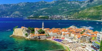 новость 08-02-2024 Туроператор ПАКС начал продавать туры в Черногорию