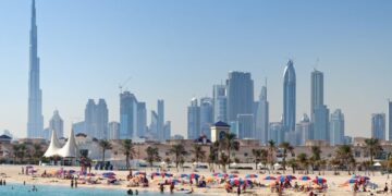 новость 15-03-2024 Стоимость летнего отдыха в Эмиратах может снизиться