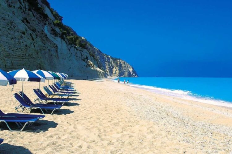 новость 18-03-2024 Российских туристов предупредили об изменении правил на пляжах Греции