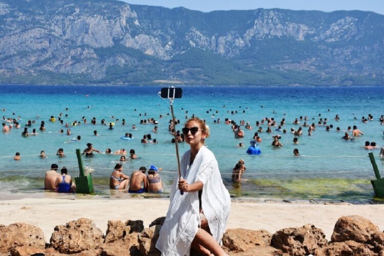 новость 13-06-2016 Объем российских туристических прибытий в Анталью вырос