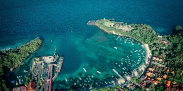 новость 12-08-2024 С запуском рейсов "Аэрофлота" туристический поток на Бали вырастет в 3 раза