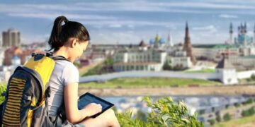 новость 22-08-2024 Стоимость билетов в популярные туристические регионы РФ снижается