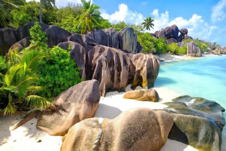 новость 16-09-2024 Сейшельские острова ждут новых рекордов по турпотоку из РФ