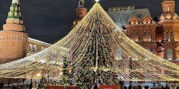 новость 31-10-2024 Москва в ТОП-3 самых популярных направлений на Новый год