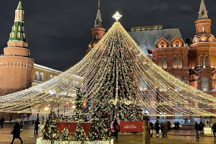 новость 31-10-2024 Москва в ТОП-3 самых популярных направлений на Новый год