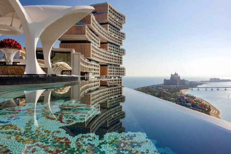 новость 22-10-2024 Сколько будет стоить новогодний тур в Дубай с размещением в трехзвездочных отелях