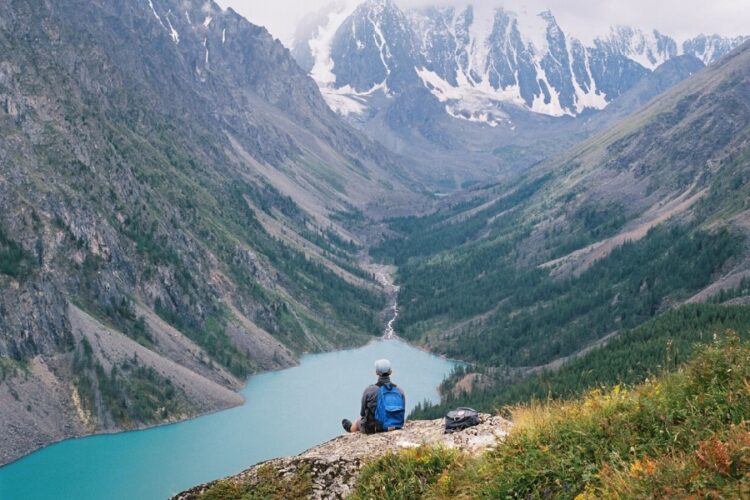 новость 06-11-2024 Почему туристы выбирают Алтай?