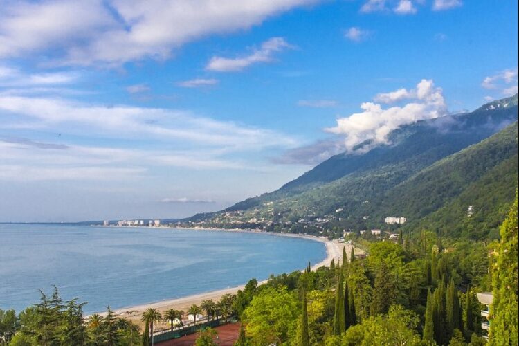 новость 18-12-2024 Спрос на туристические поездки в Абхазию снижается