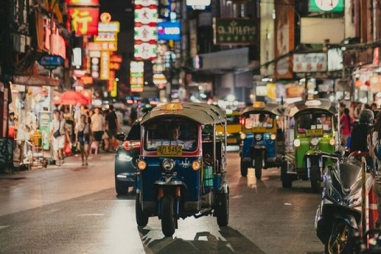 новость 24-12-2024 Российский турист был оштрафован в Паттайе за украшенный автомобиль