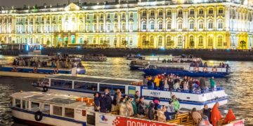 новость 18-12-2024 Петербург побил доковидные рекорды по турпотоку