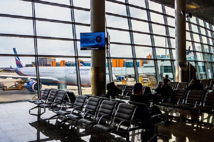 новость 19-12-2024 Туристка, которая не выспалась в бизнес-зале Шереметьево, проиграла в суде