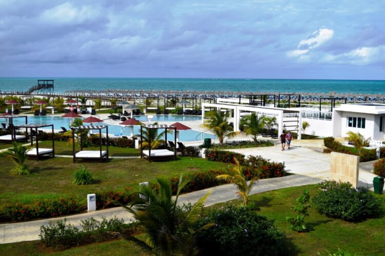 новость 31-12-2024 Туристы уже могут бронировать летний отдых на Кубе