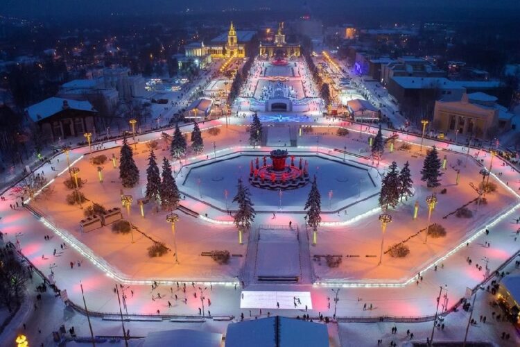новость 07-01-2025 Покупка билетов на каток ВДНХ на Новый год превратилась в настоящее испытание