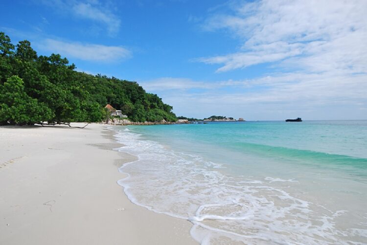 новость 14-02-2025 Сколько стоит отдых на острове Самет