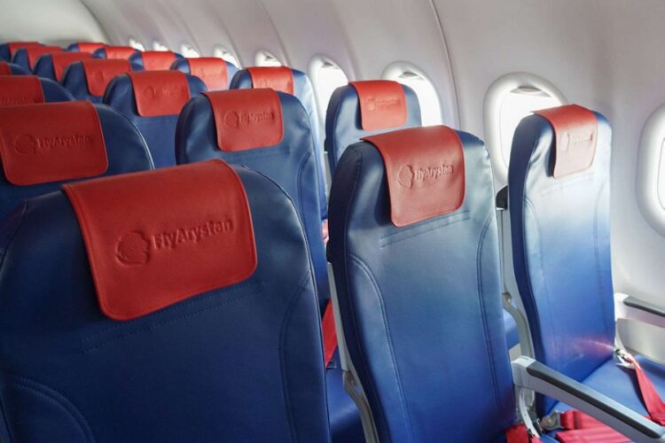 новость 03-02-2025 Авиаперевозчик заплатит 8 000 долларов за овербукинг