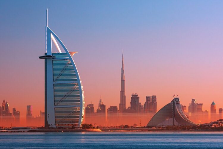 новость 05-02-2025 ЮТэйр распродает авиабилеты в Дубай за 6 700 рублей