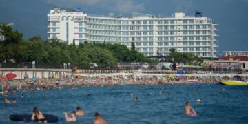 новость 31-03-2025 На майские праздники свободные номера в отелях Сочи не найти
