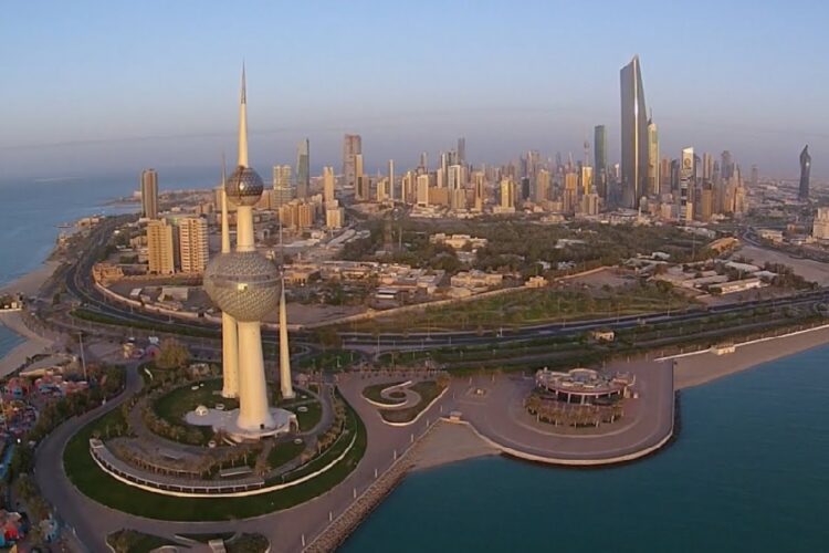 новость 31-03-2025 Кувейт рассматривает возможность введения электронных туристических виз для россиян