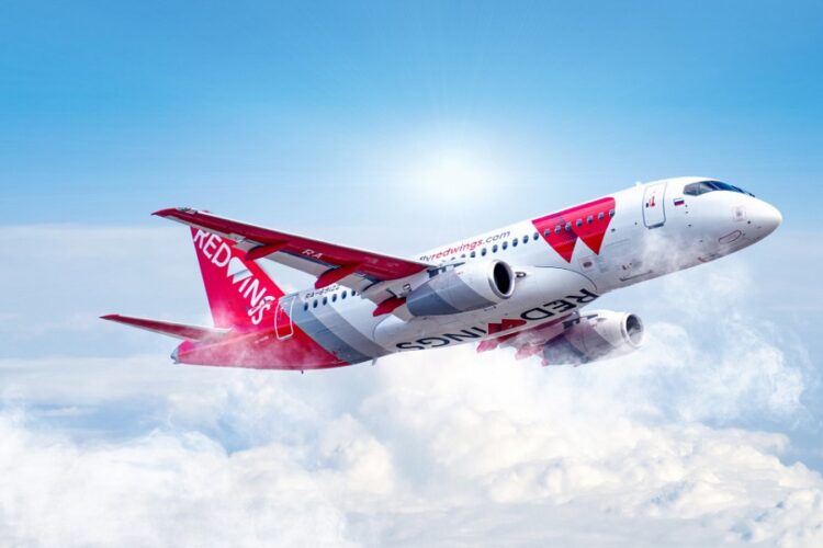 новость 31-03-2025 Россиянина, устроившего дебош на борту самолета, задержали